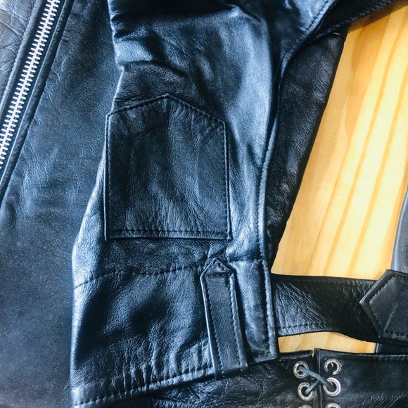 JUST US Women’s  Black Leather Riding Pants Chaps 2XL And Hat M/L - Picture 10 of 16